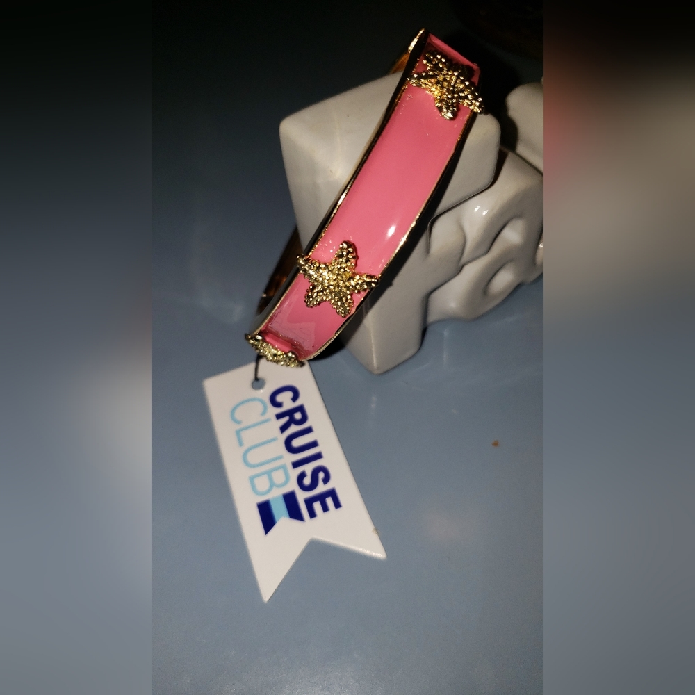 Cruise Club (NWT) Pink Starfish Enamel Bangle w/ Gold Accents OS
